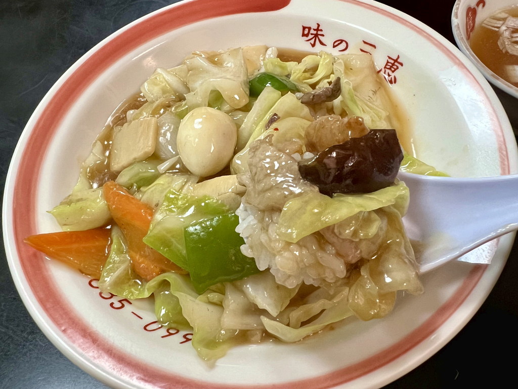【深夜丼】味の三恵の五目中華丼