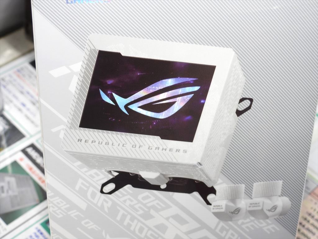ASUSから初のDIY水冷パーツ登場、ウォーターブロックの「ROG RYUJIN III WB」が販売開始