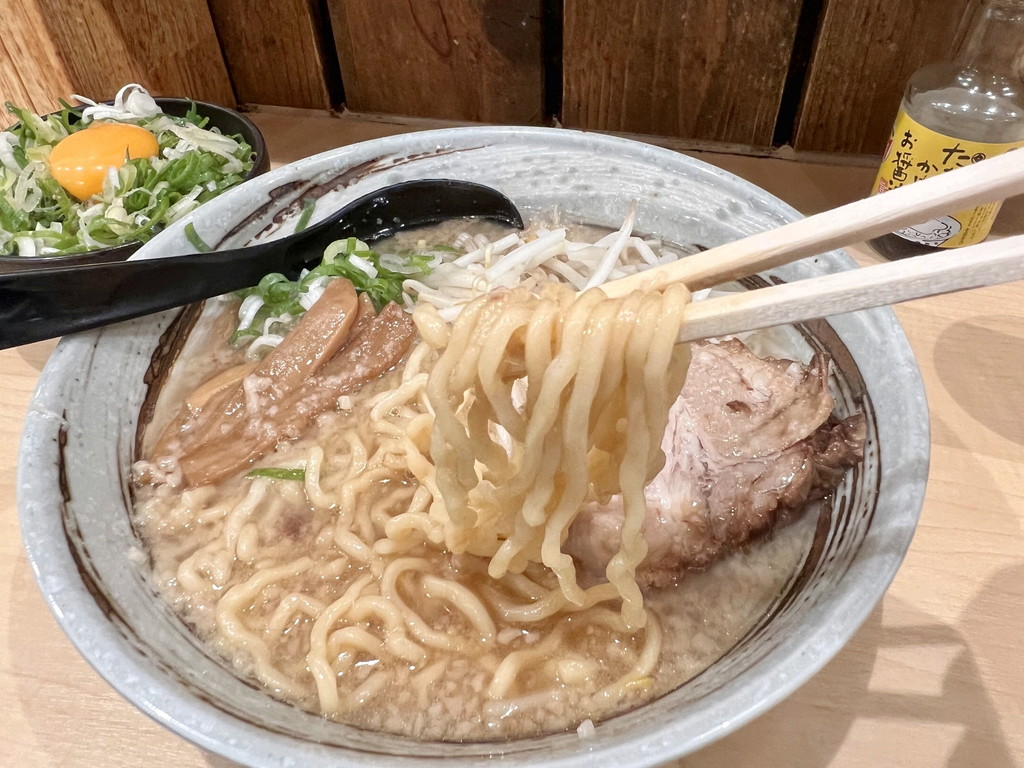 ショップ店員に聞いた「秋葉原のおいしいごはん#56」～きたろう～