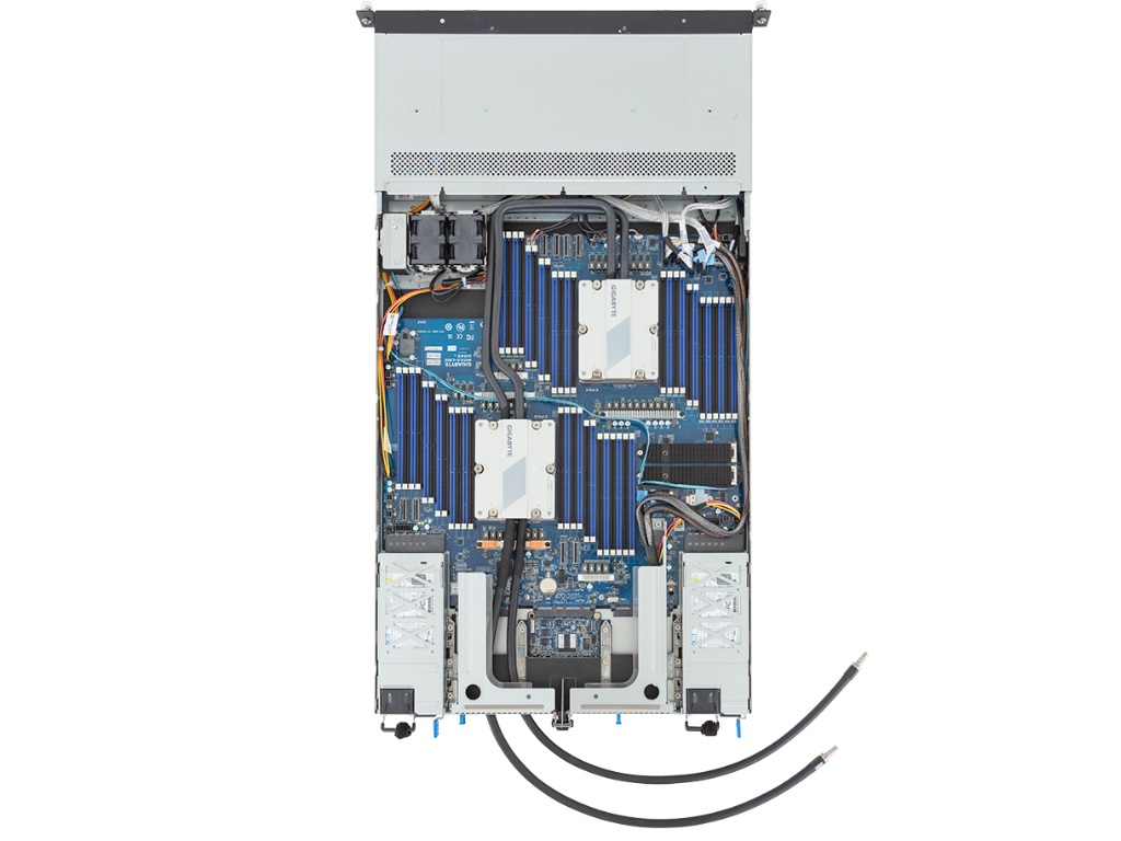 "ジグザグ"レイアウトを採用したメモリスロット48本のEPYC 9004対応サーバーがGIGA Computingから