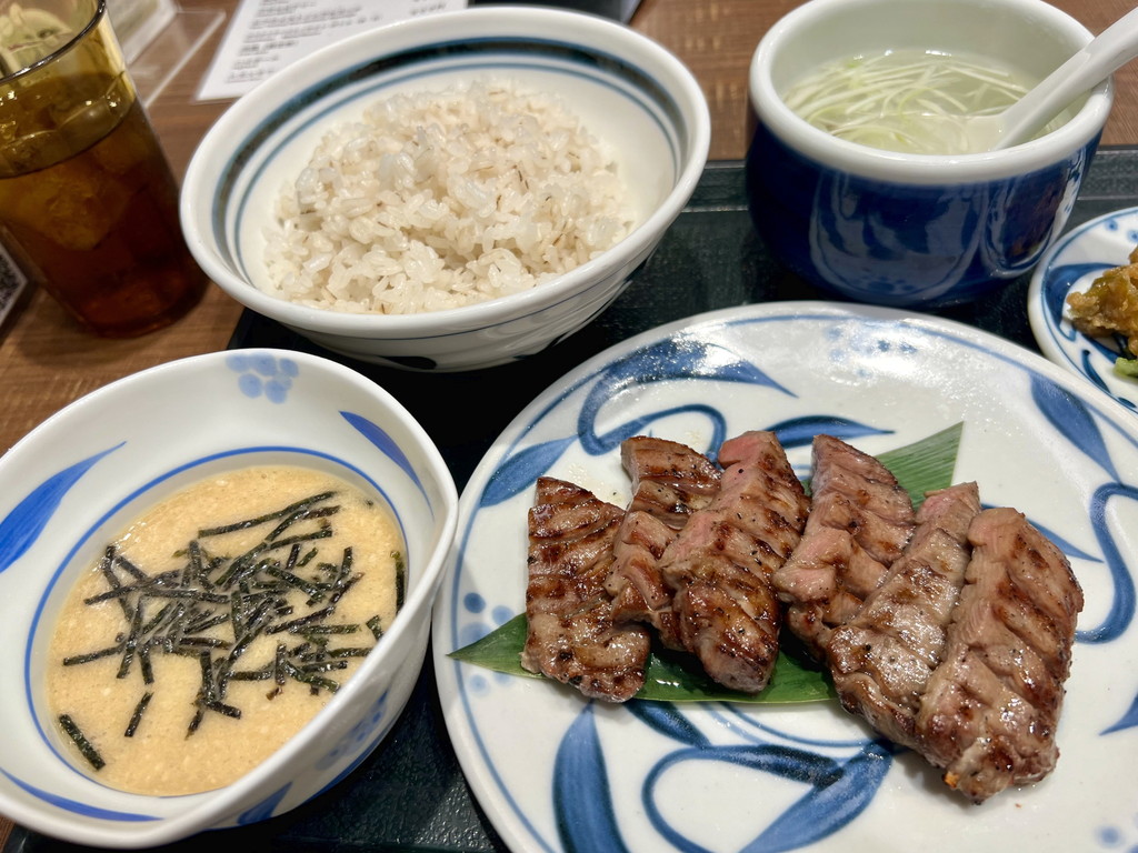 ショップ店員に聞いた「秋葉原のおいしいごはん#58」～ねぎし～