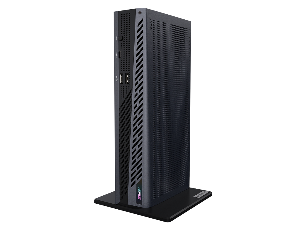 Thunderbolt 5対応のスリム外付けGPU BOX、GIGABYTE「AORUS RTX 5060 Ti AI BOX」